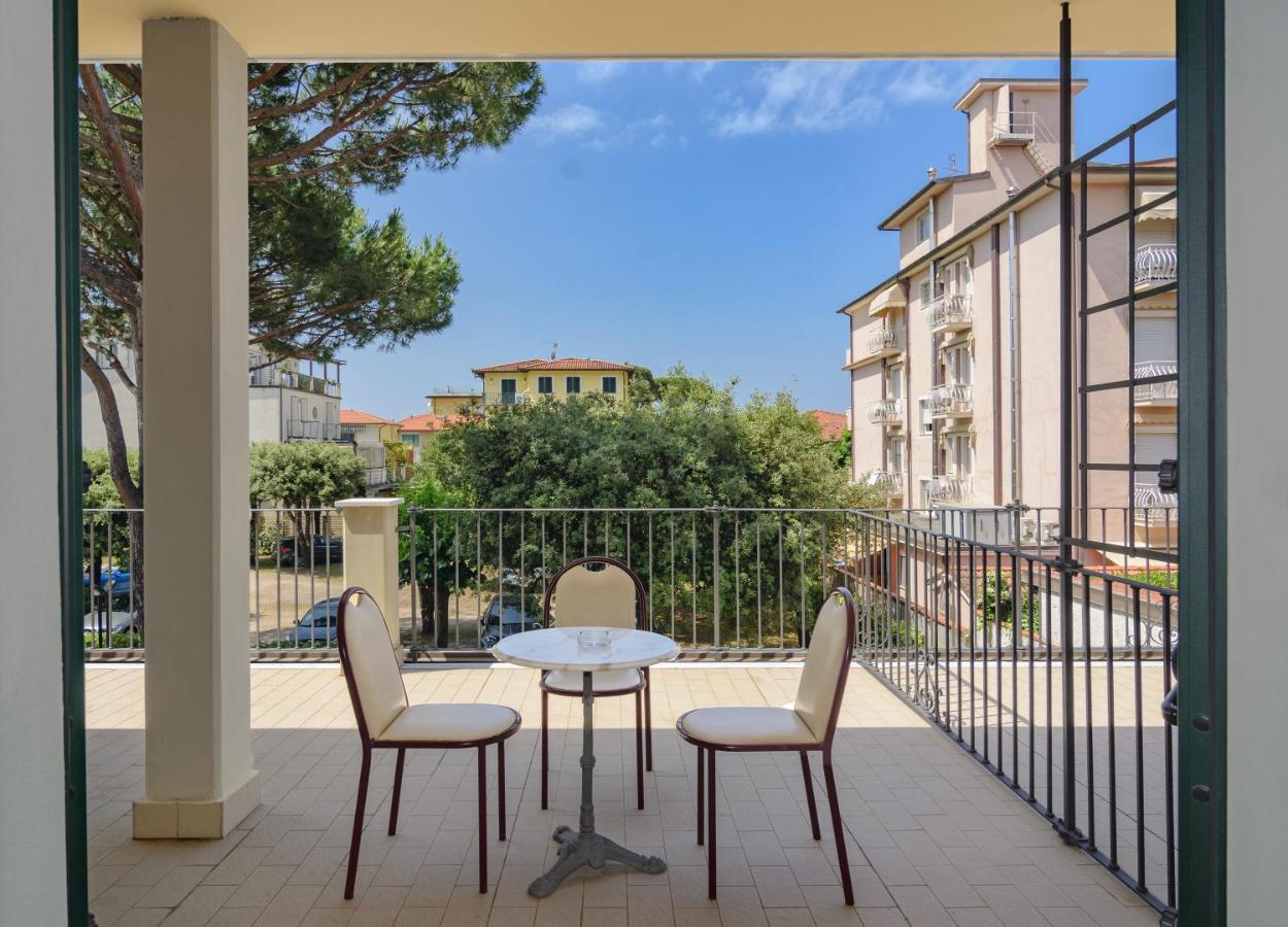 Hotel Apuana Marina di Pietrasanta Ngoại thất bức ảnh