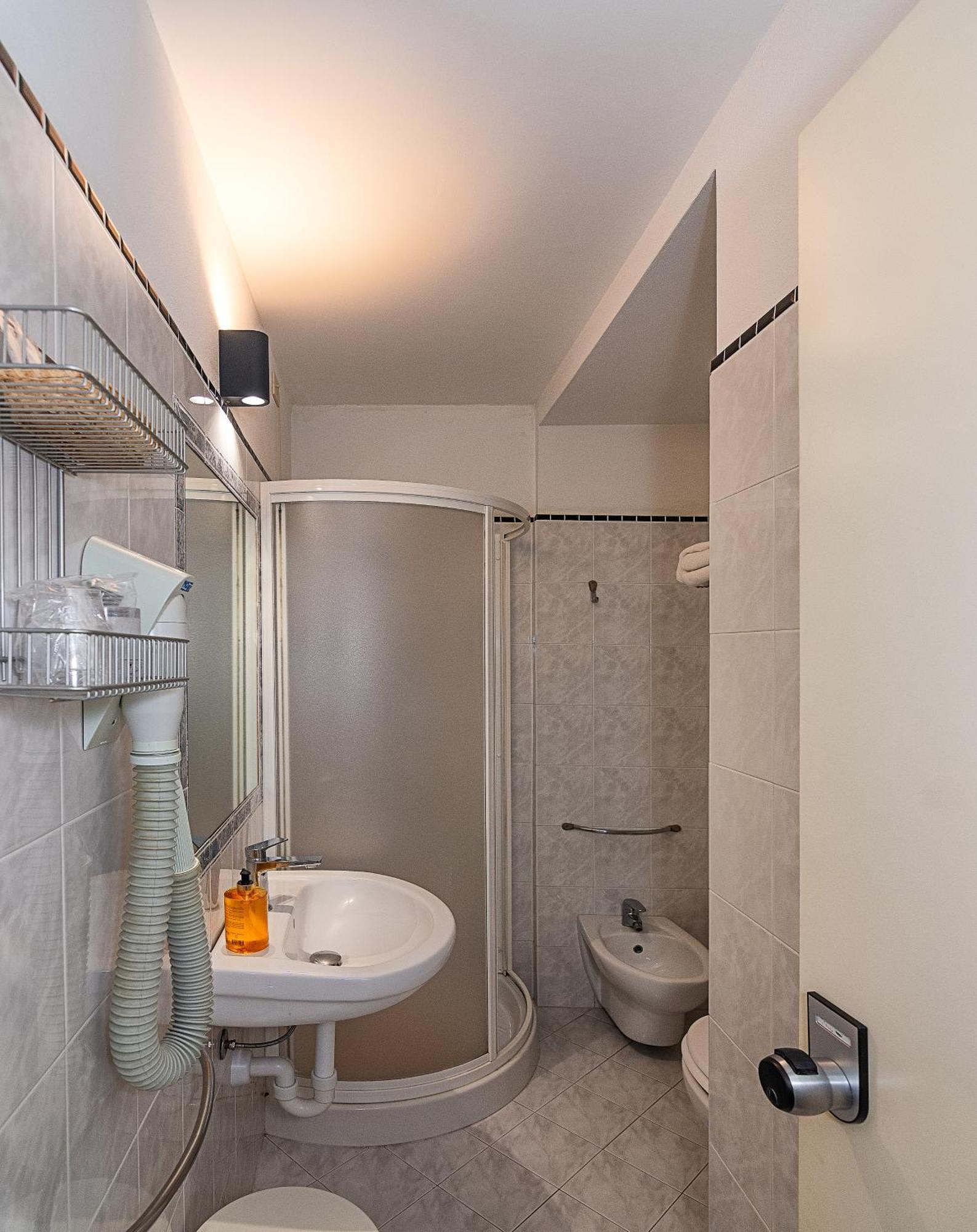 Hotel Apuana Marina di Pietrasanta Ngoại thất bức ảnh