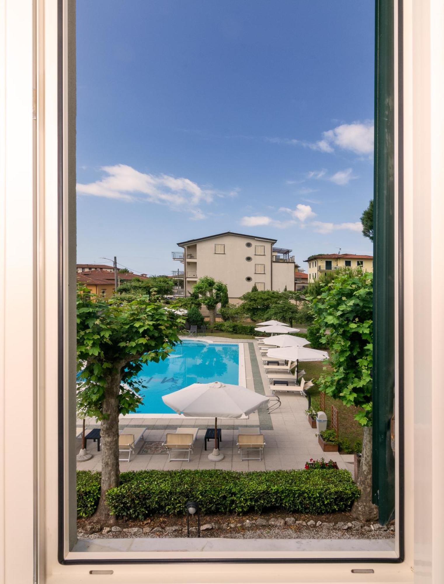 Hotel Apuana Marina di Pietrasanta Ngoại thất bức ảnh