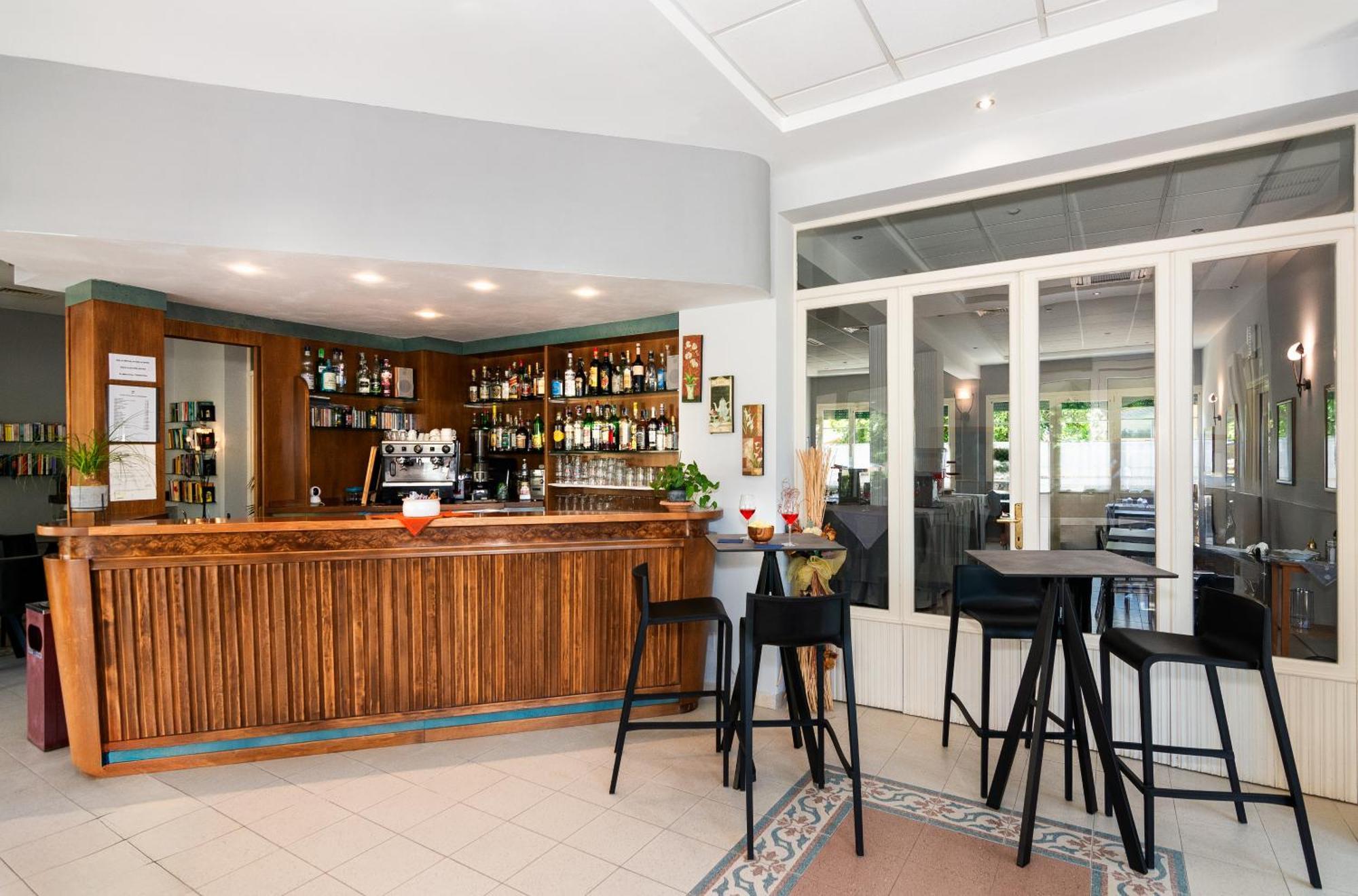 Hotel Apuana Marina di Pietrasanta Ngoại thất bức ảnh