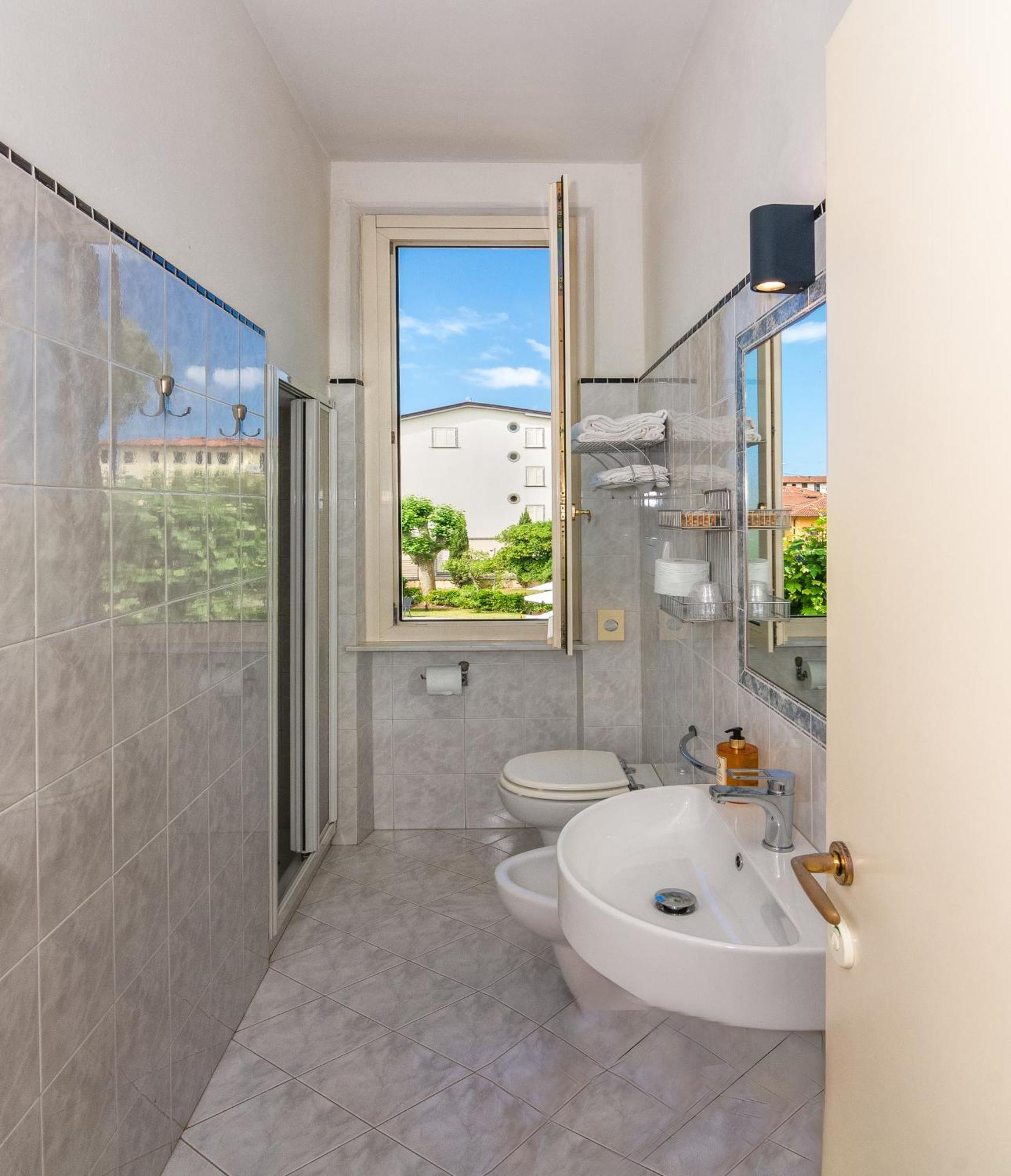 Hotel Apuana Marina di Pietrasanta Ngoại thất bức ảnh