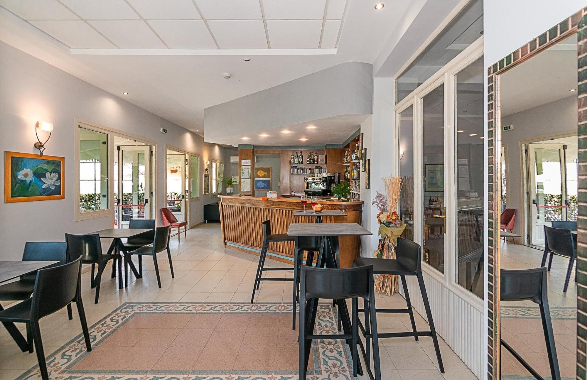 Hotel Apuana Marina di Pietrasanta Ngoại thất bức ảnh