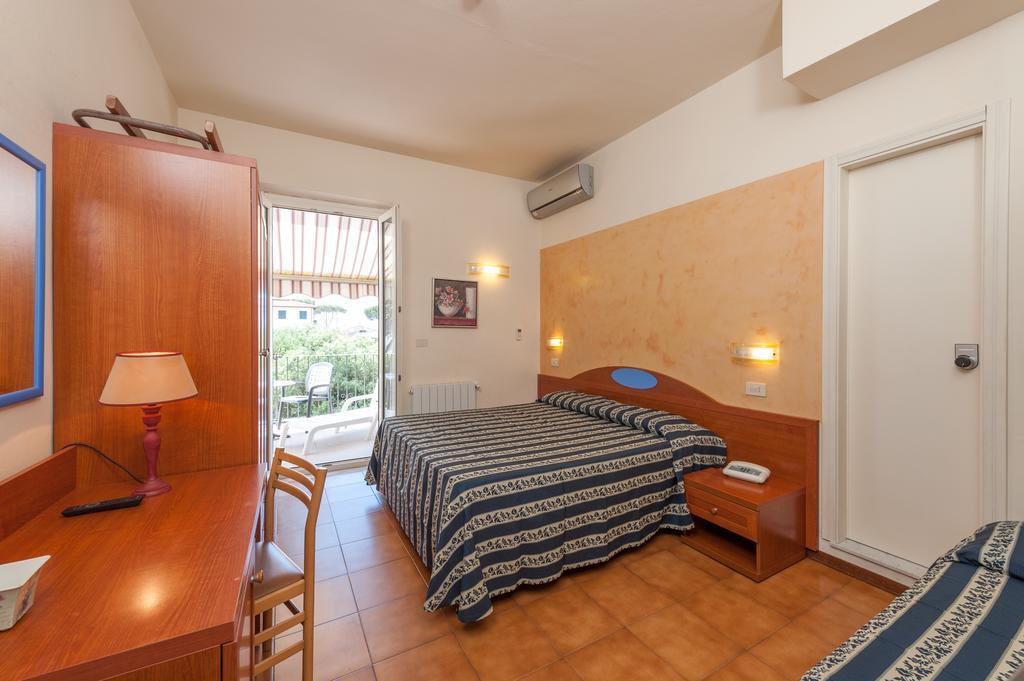 Hotel Apuana Marina di Pietrasanta Ngoại thất bức ảnh